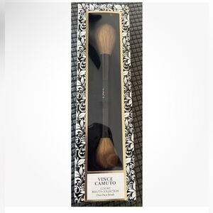 Vince Camuto Beauty Duo Face Brush